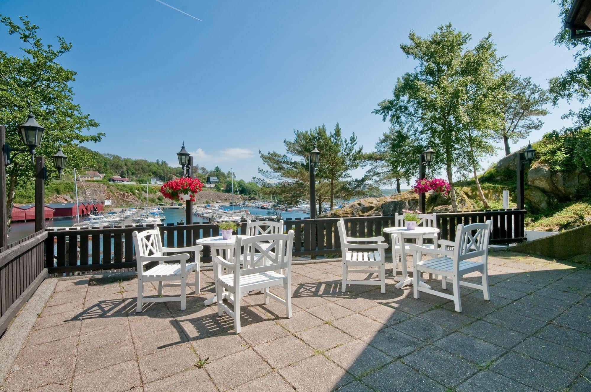 Farsund Fjordhotel Exterior foto